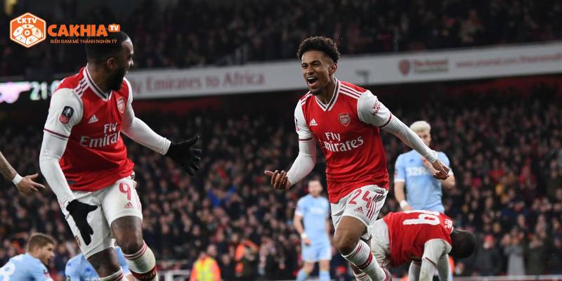 Nhận định thông tin về trận đấu Arsenal và Leeds United